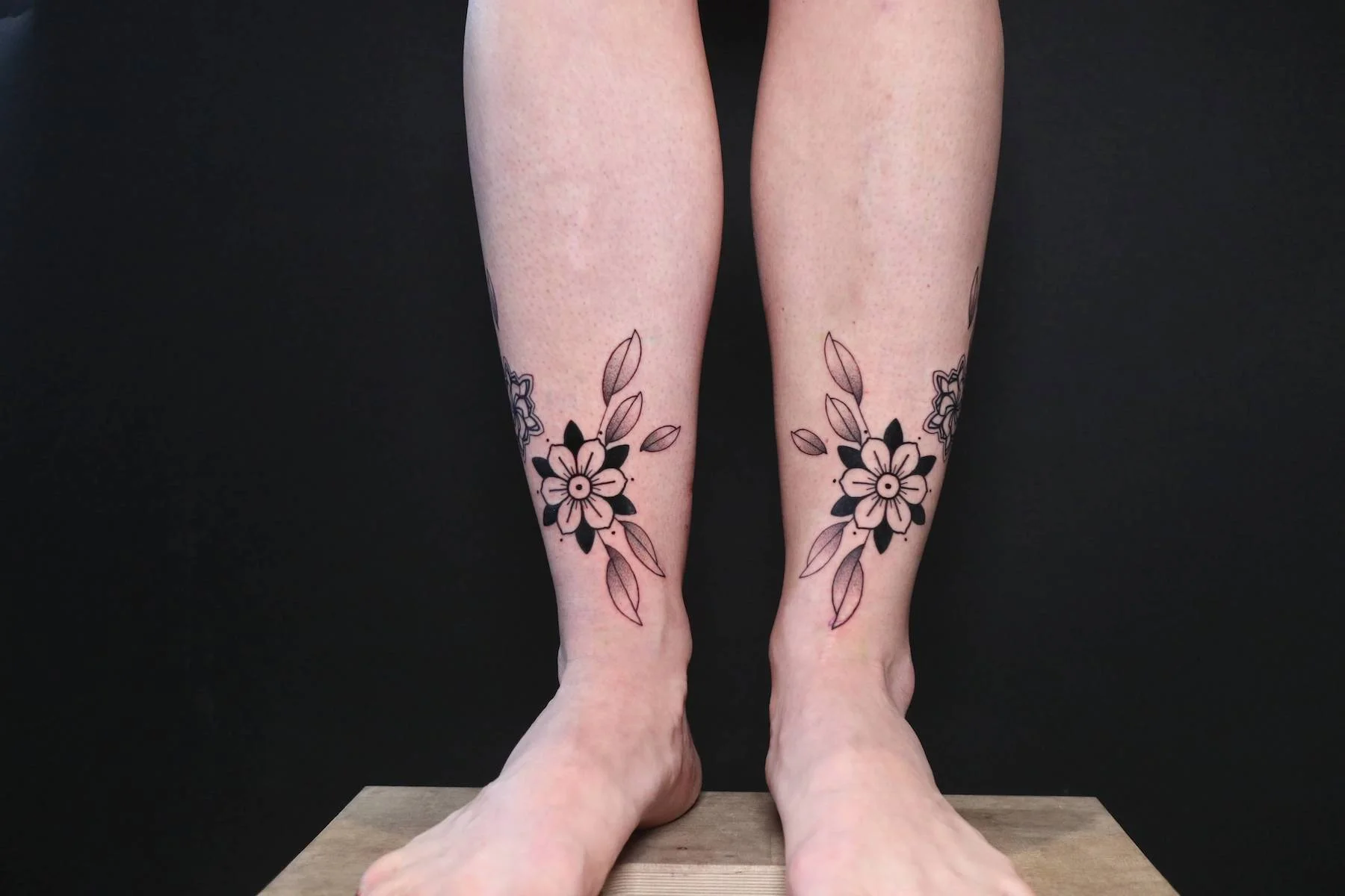 Blackwork, Dotwork and Floral & Botanic tattoo by Ed Zlotin