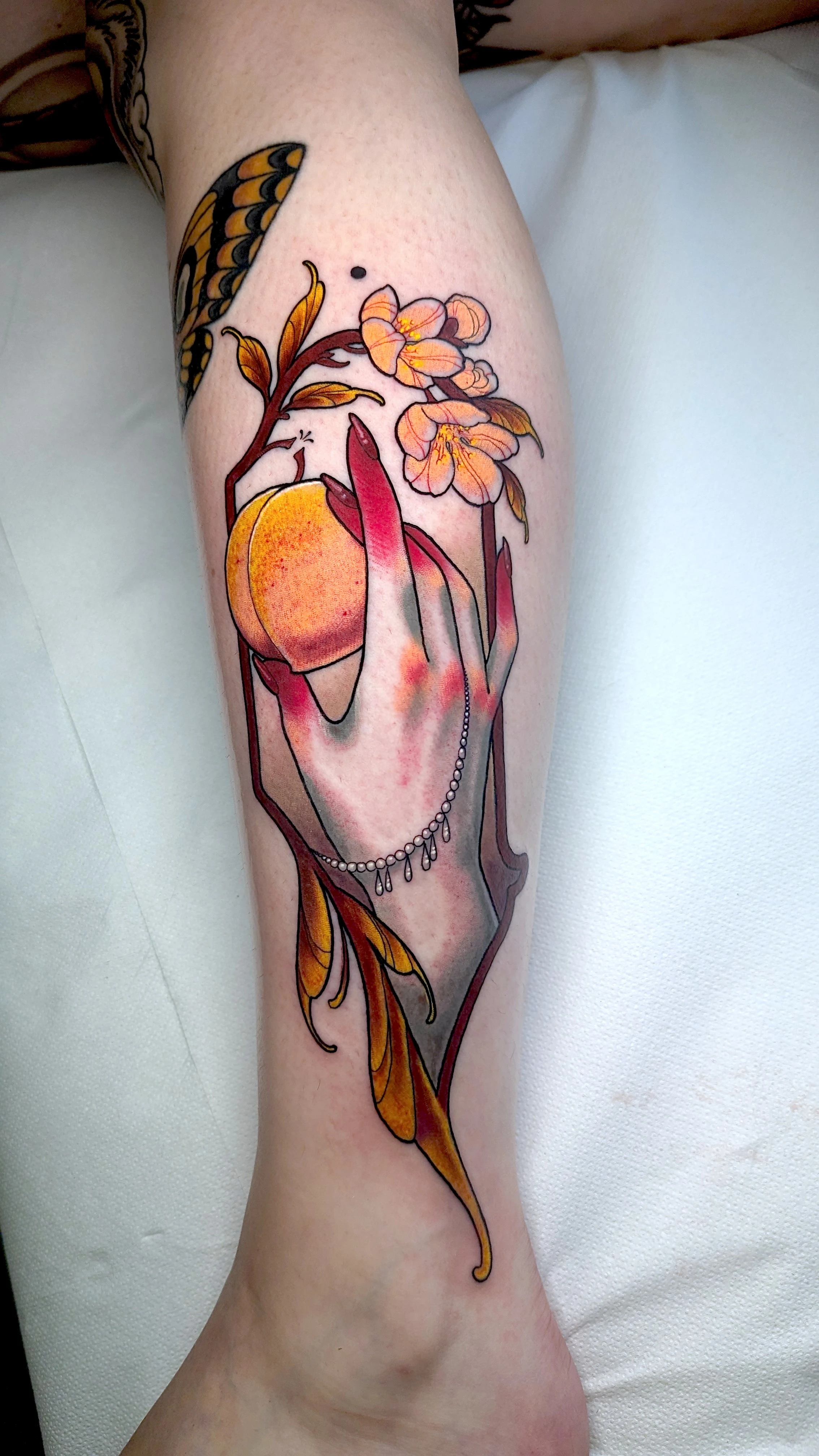 Art Nouveau and Neo Traditional tattoo by Luh