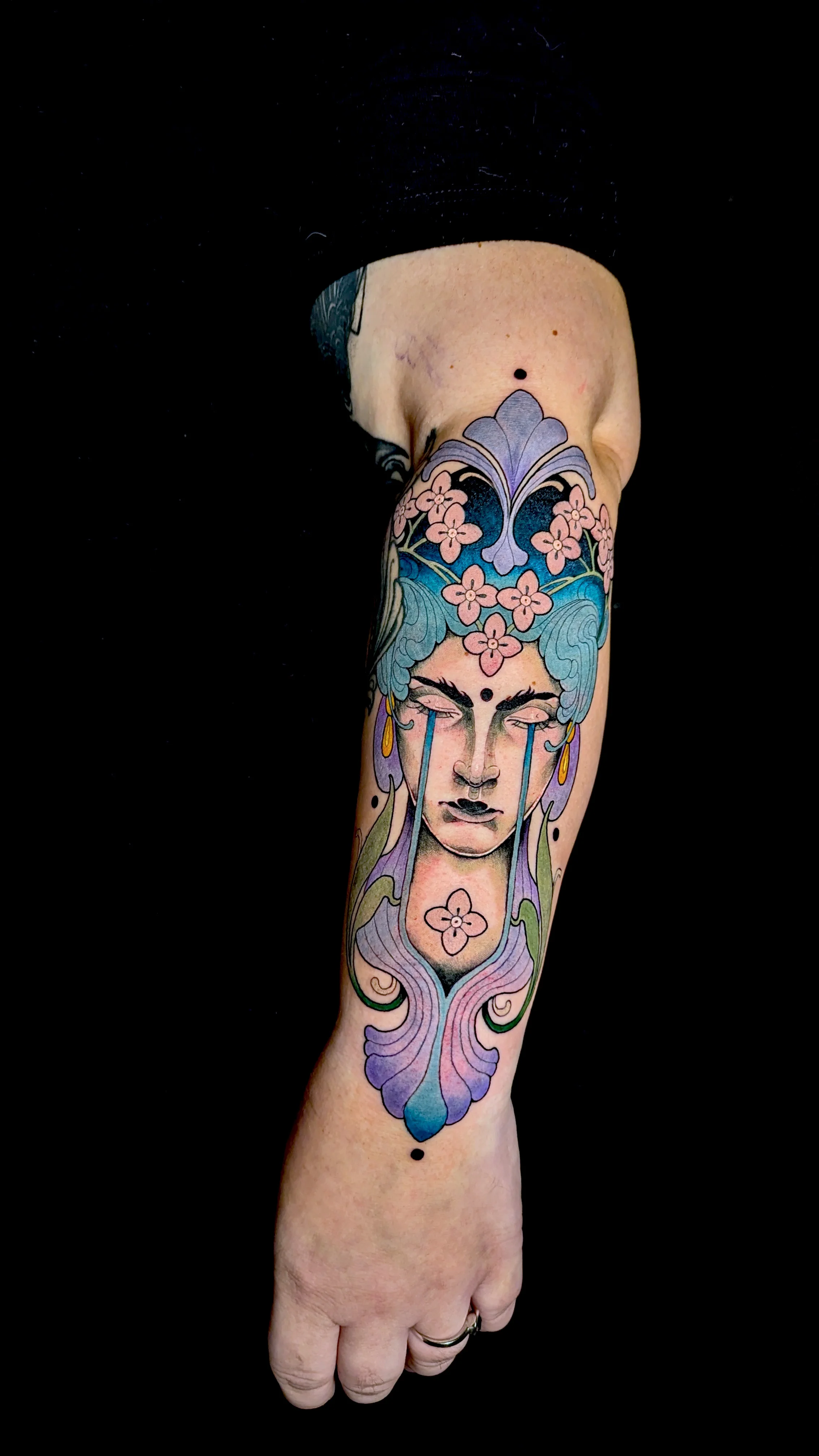 Art Nouveau and Neo Traditional tattoo by Luh