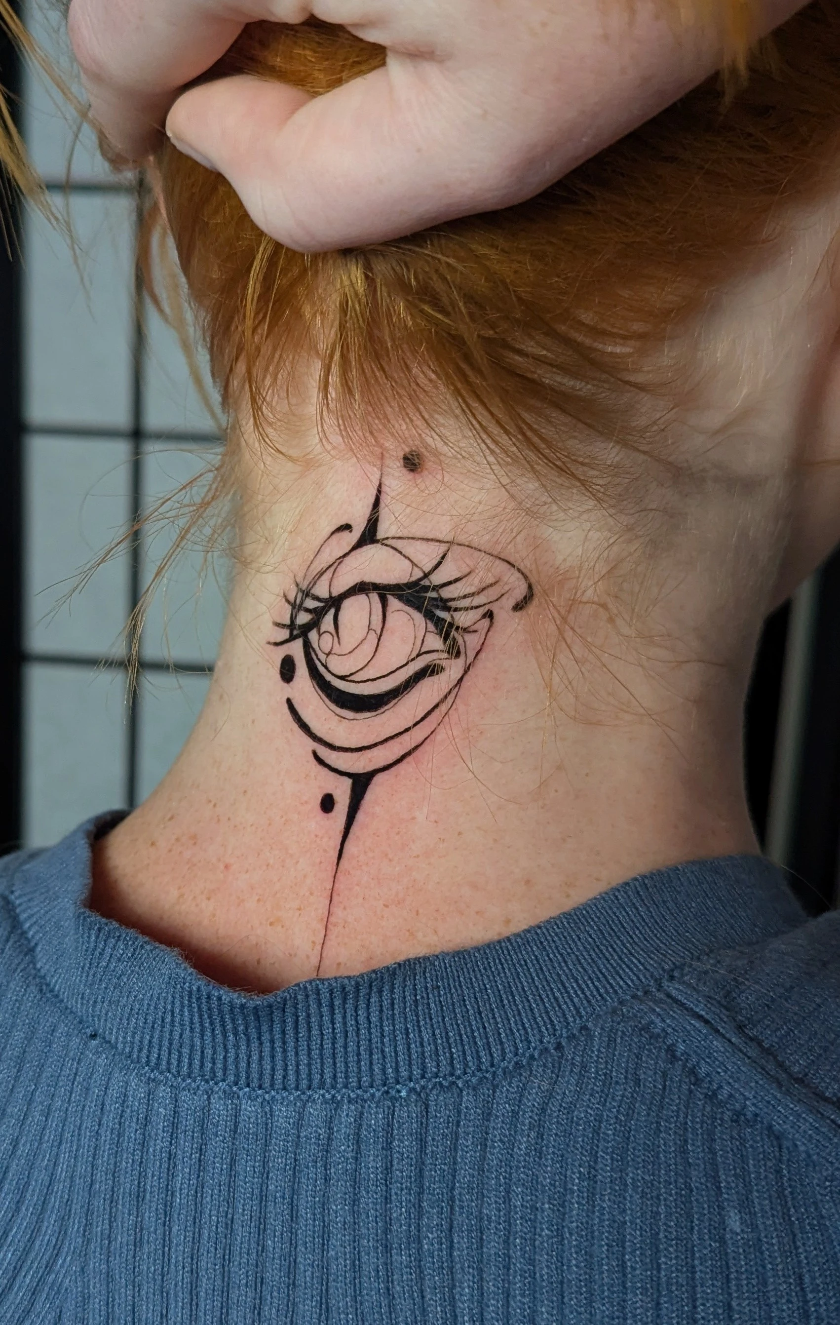 Linework tattoo by Sera