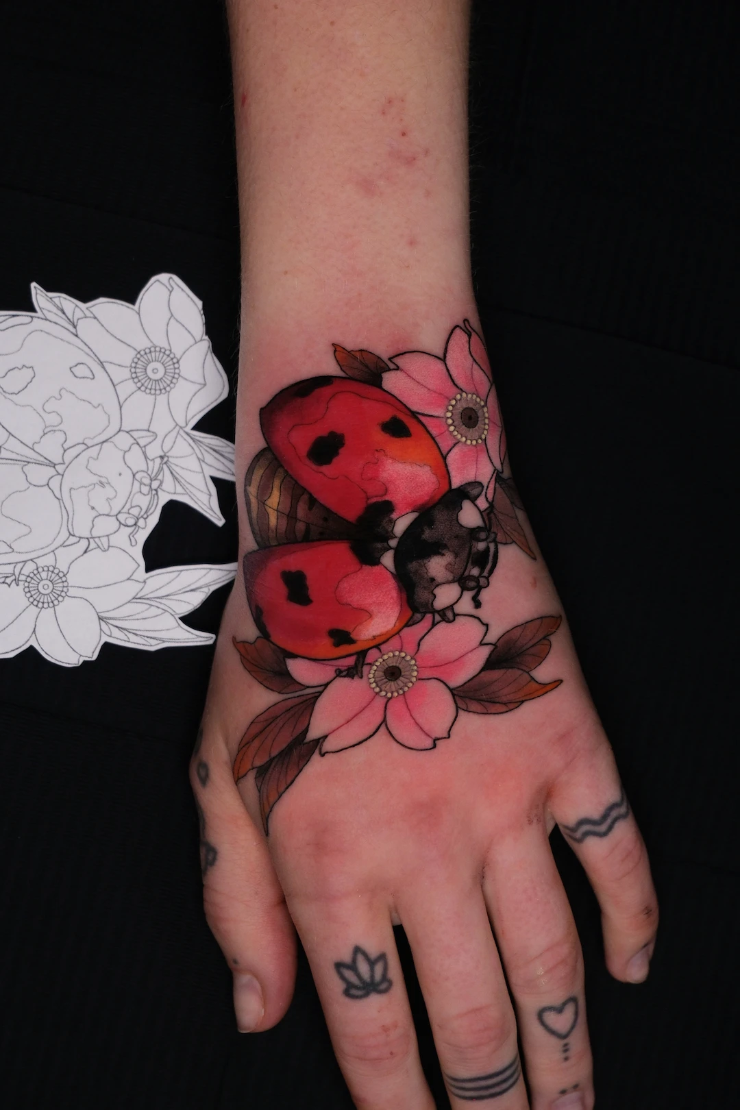 Floral & Botanic and Neo Traditional tattoo by Sera