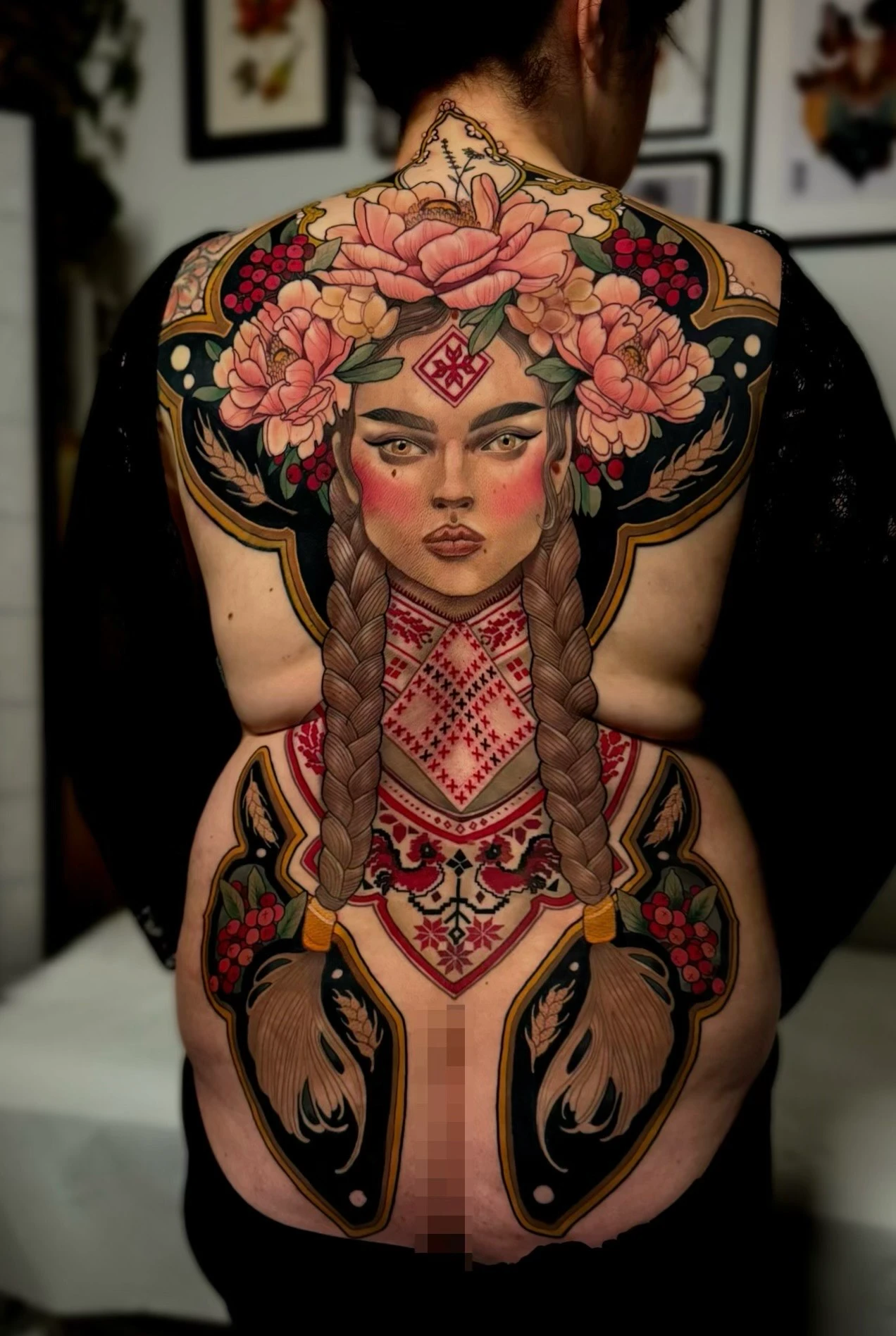 Neo Traditional and Art Nouveau tattoo by Nastia Zlotin