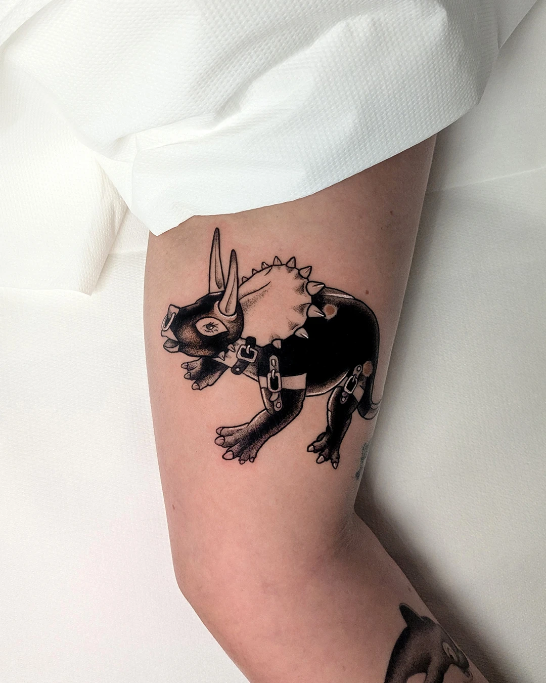 Illustrative and Surrealism tattoo by Zohar